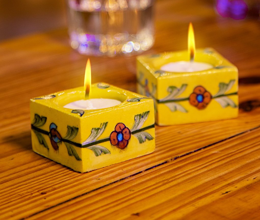 KetkiIndia's tweet photo. Jaipur Blue Pottery mini candles are now available at @KetkiIndia โฅ๏ธ
Check out more collection here :
https://t.co/qtCedcdugl
For catalogue/ orders/ queries : https://t.co/I4ZiV4IqM7 ๐
#gifting #artisanswork #art #bluepotterycandles #tlights #jaipurbluepottery https://t.co/Y6iw6sWUZC