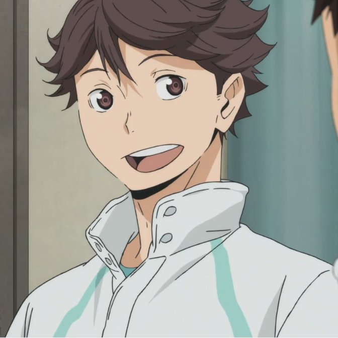 แจมินคล้ายกับพี่โอยมากเลยอะวันนี้ ㅠ ㅠ ความชุดวอร์มสีขาว ผมสีน้ำตาล ♡♡