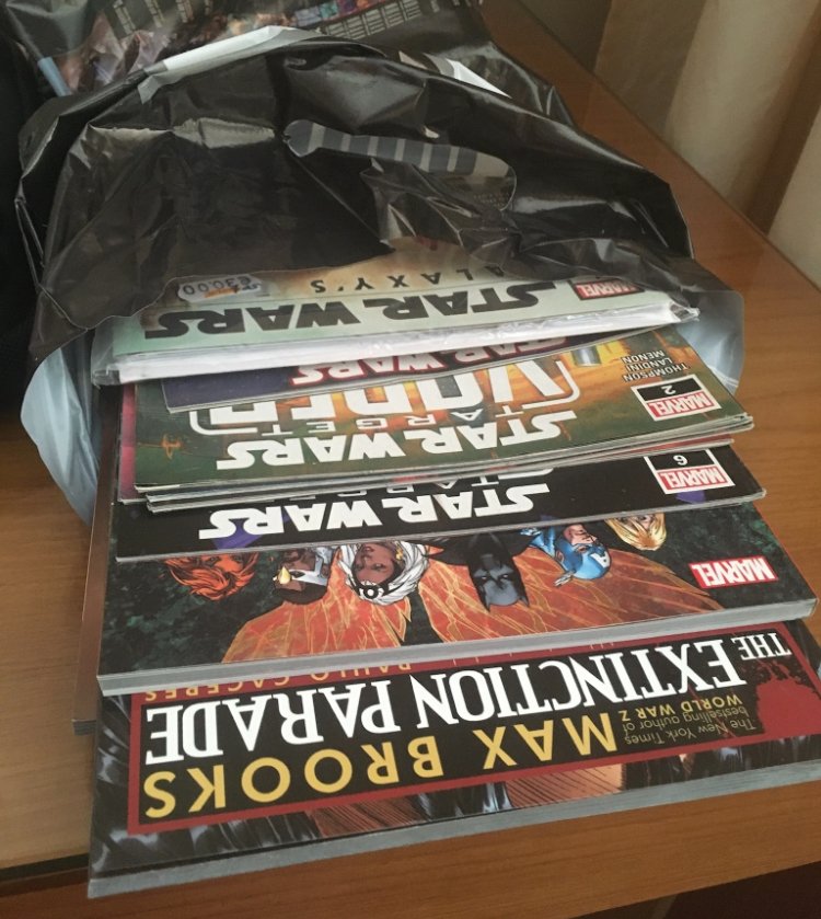 afritech_news's tweet photo. Sunday reading. 📖
#Comics #StarWars #BlackPanther #ExtinctionParade https://t.co/1Kn5LPQj9K