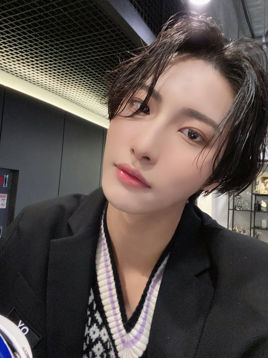 [#성화] D-1 기념🐤🐤 #ATEEZ #에이티즈