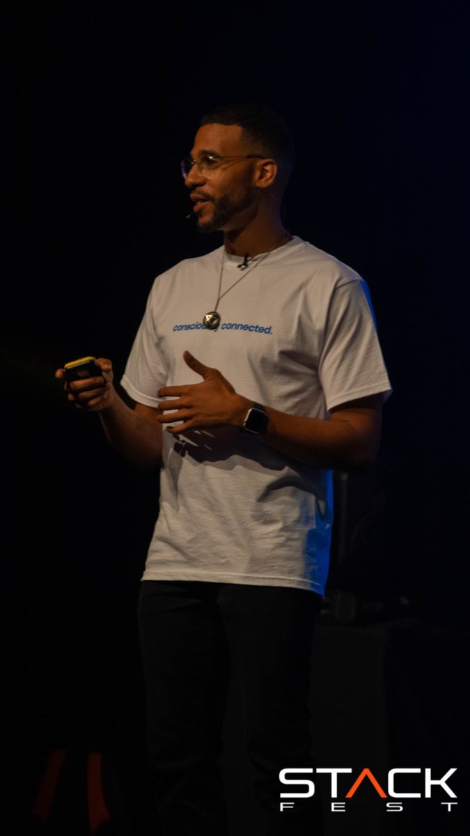 sialynce's tweet image. Some of my favourite pictures from #stackfest: a thread

Day 1