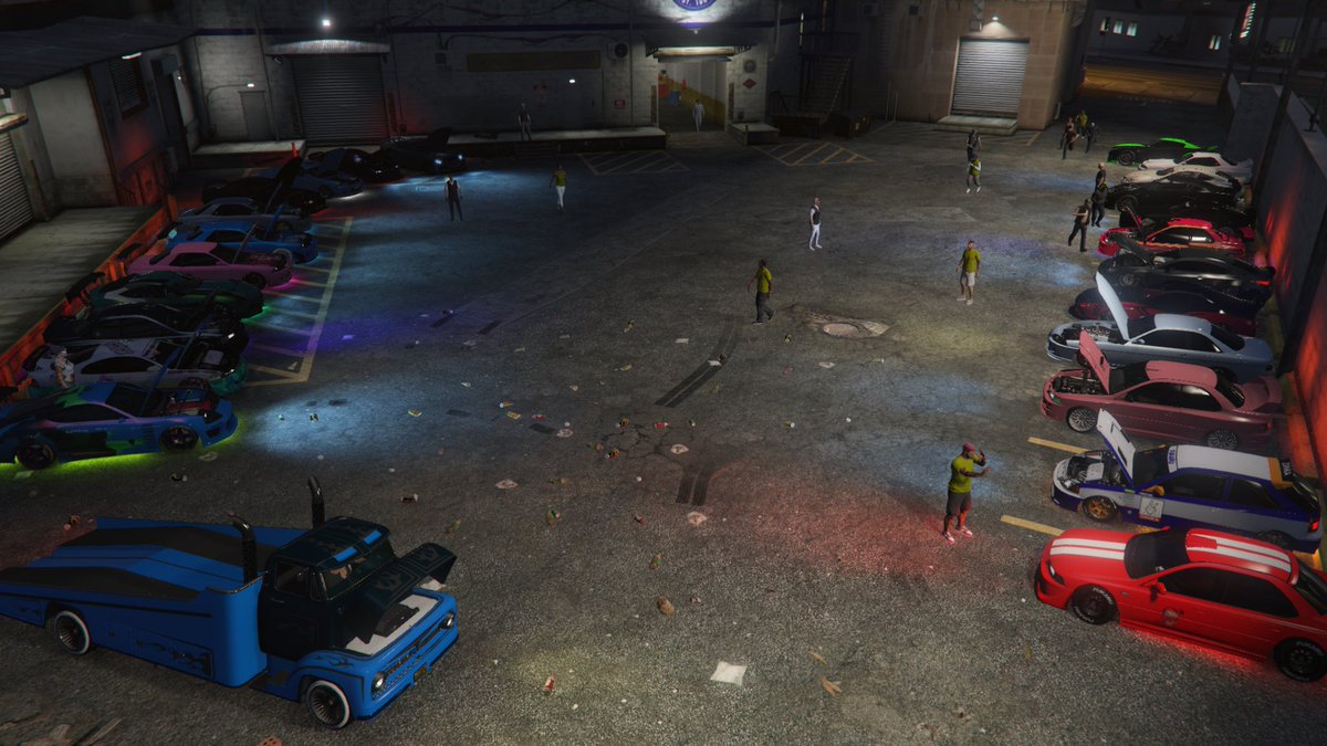 GrimReaper_928's tweet photo. Friday night turn out! #2g2 #RockstarGames #rockstareditor #gtacarmeet #GTA5 #GTAOnline #VirtualPhotography https://t.co/vOKTLRqa3p
