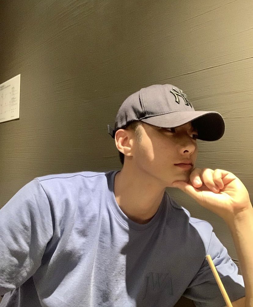 AAAAA_WHK's tweet photo. 宝贝儿，跟哥哥回家好不好？ https://t.co/FIeTH5Blcp