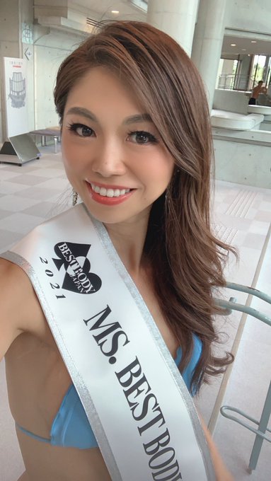 １０３社受けた末新潟女子アナから芸人へ 小林アナは乳がんも克服し現在はラジオdjとしてボディメイクにも奮闘中 笑いの壺売って〼 お笑いのアレやコレ