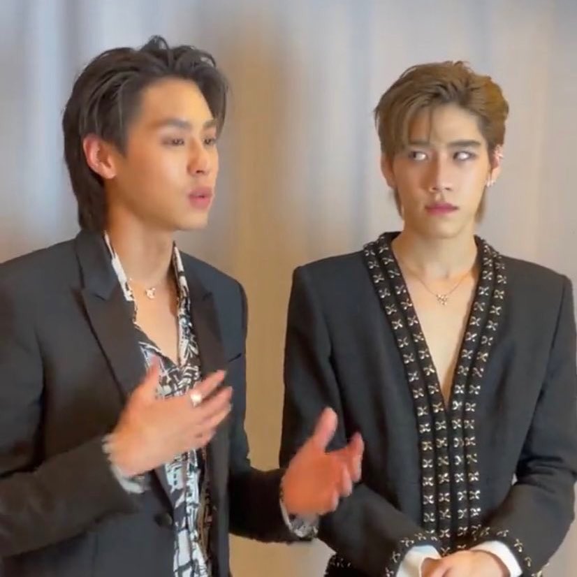 babiebabieba's tweet photo. เขาพูดกันว่าสายตามันเป็นสิ่งเดียวที่พูดเเทนหัวใจ https://t.co/LteMfYrFDV