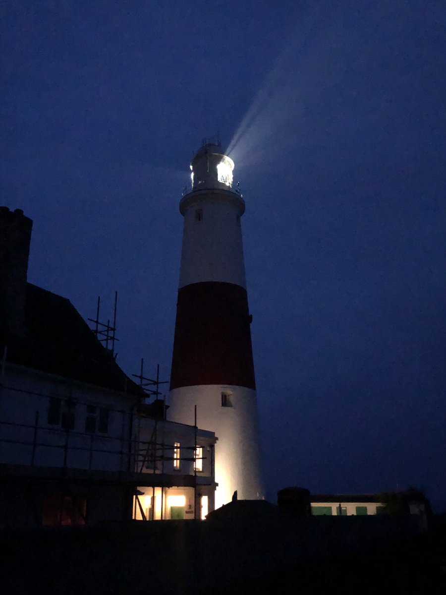 RWD1001's tweet image. Portland Lighthouse - shining bright @trinityhouse_uk
