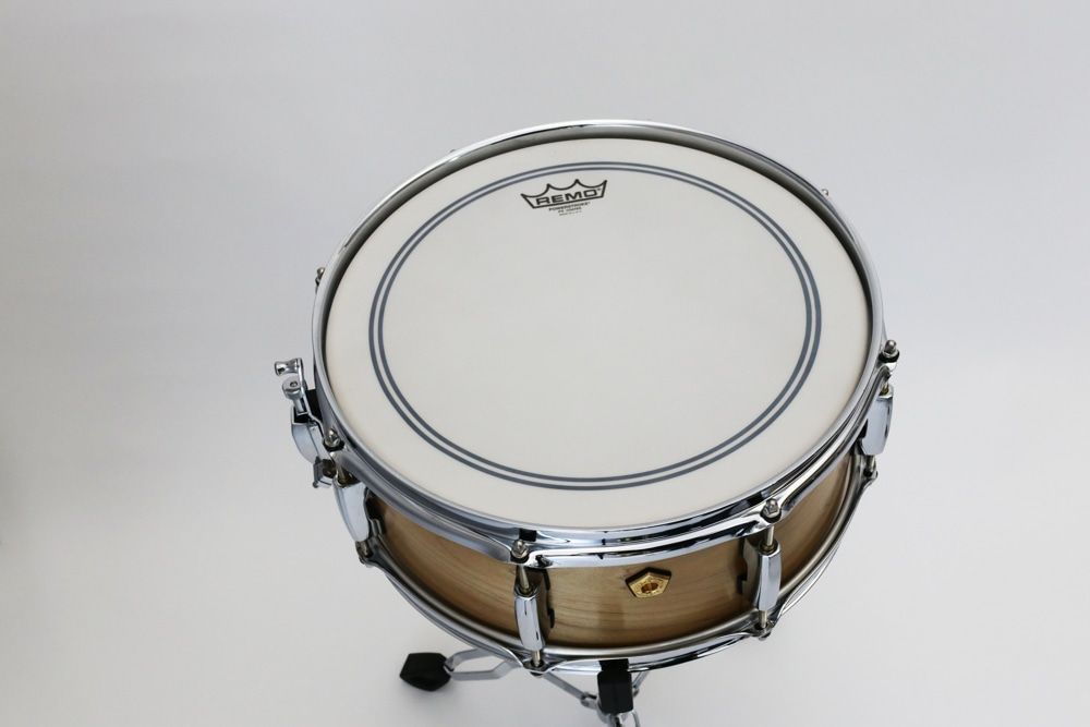 ／
REMO HEADS
張り替えるとこんなイメージ！？✨
＼

今日のヘッドはコチラ！！

スネア／POWER STROKE 3 COATED
➡️buff.ly/3mP6WOR

＃REMO
＃レモヘッド