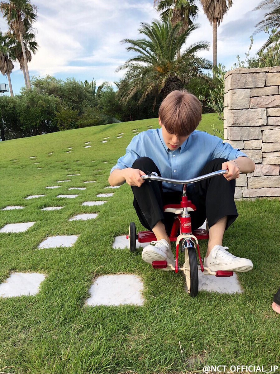 jaeyuno_j's tweet photo. แจฮยอนส่งมา                    แฟนคลับแซว https://t.co/yObFuVHW3i