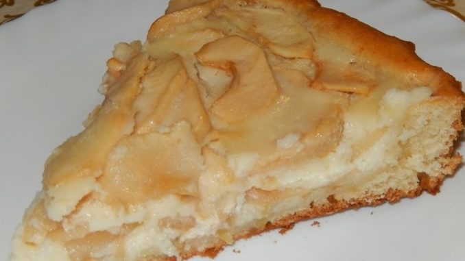 Яблочный пирог со сметанной заливкой очень вкусный