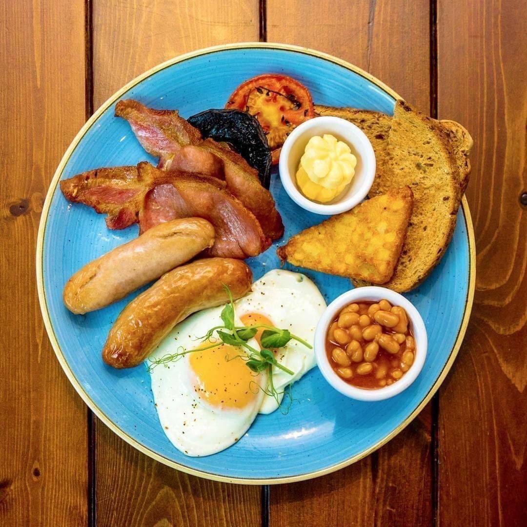 Breakfast done right 🍳👌