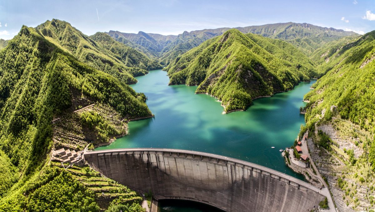 #RomagnaToscana #pisteciclabili
126 km la ciclovia della Romagna Toscana che collega i comuni di Castrocaro e Bagno di Romagna