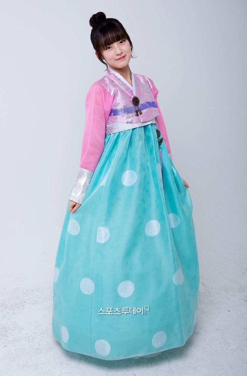 n년 전 오늘의 아린 (@_timetoarin) on Twitter photo 