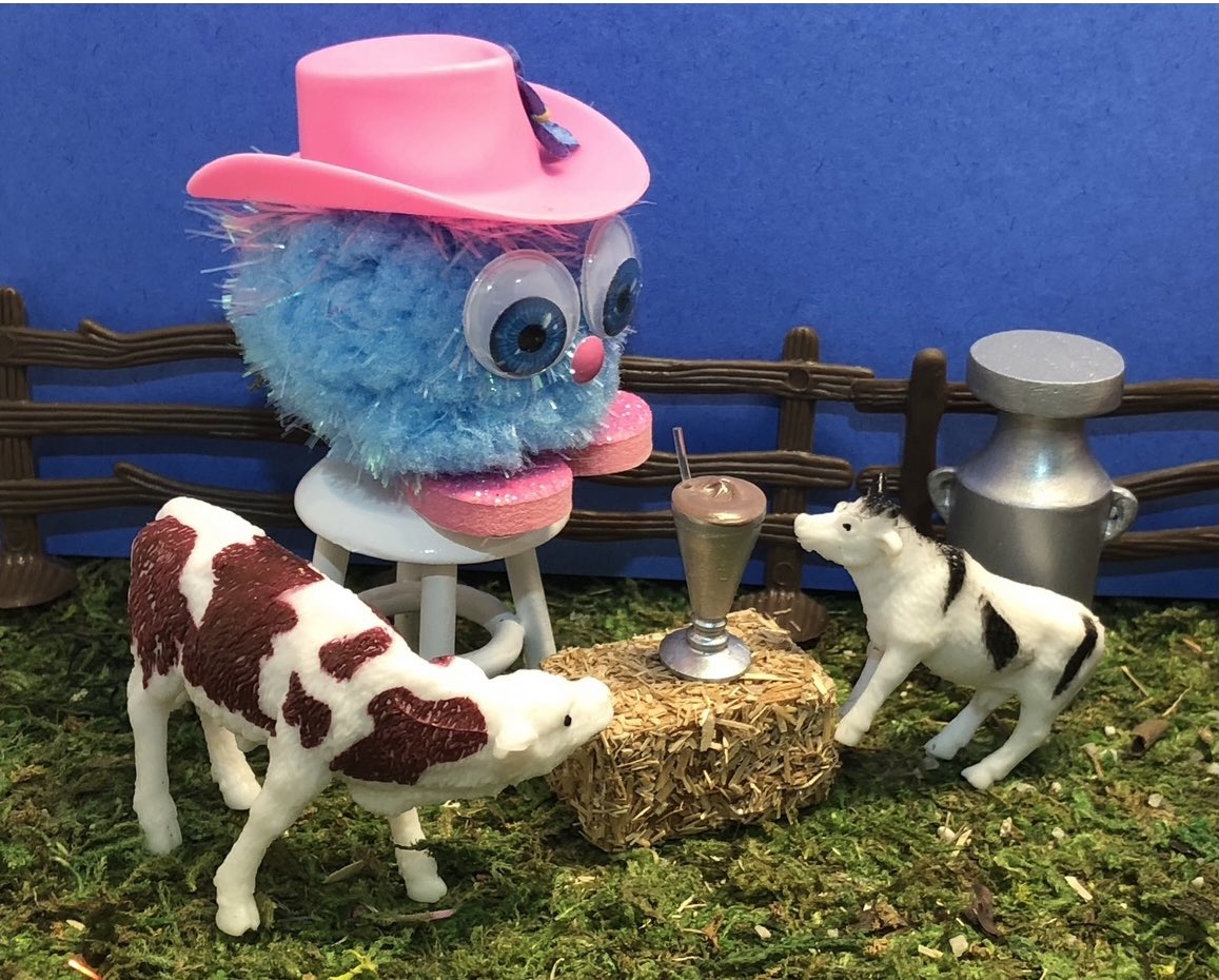 Yeehaw!!🥳  It’s “National Chocolate Milkshake Day”!🍫🥤🍫  So yummy and delicious!😋  BUT…did you know, depending on the ingredients used, a 16 ounce chocolate milkshake contains as much as 790 calories?!🤔😳🤷🏻‍♀️ #nationalchocolatemilkshakeday #fooddays