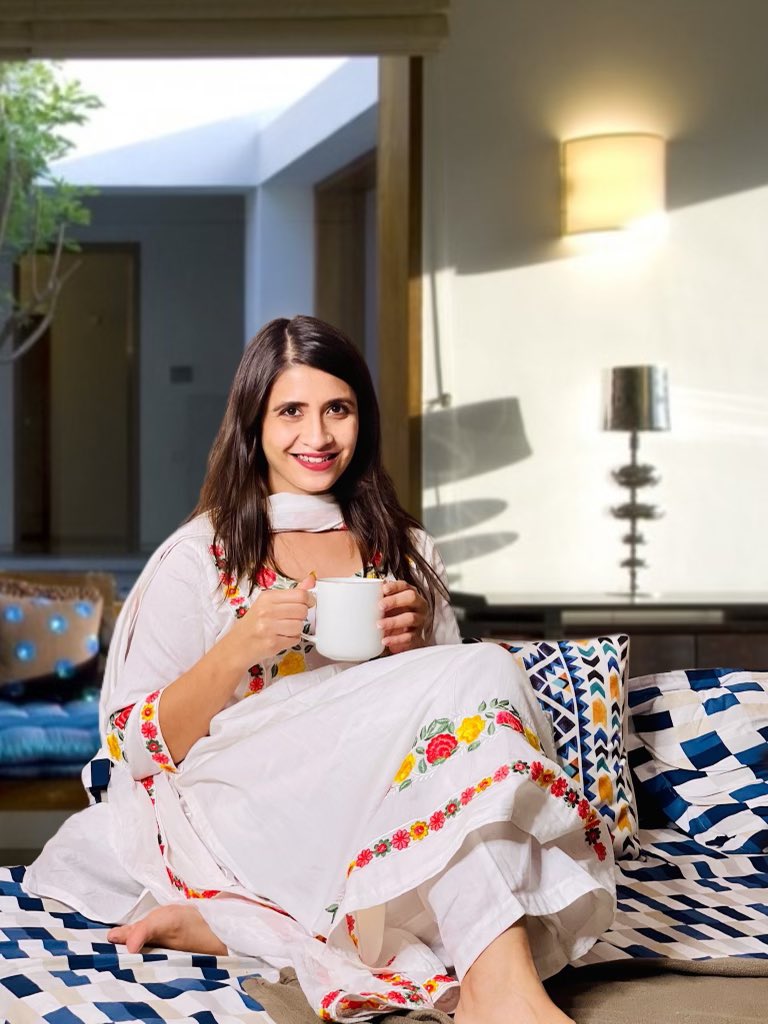 What would you do if you knew you wouldn’t fail?
Here’s the thing- every time we try something- we can grow
Be unbreakably persistent in the pursuit of your dreams.
What are you going to do with this one precious life?
Now, GO ❤️ start your week off with confidence and boldness.