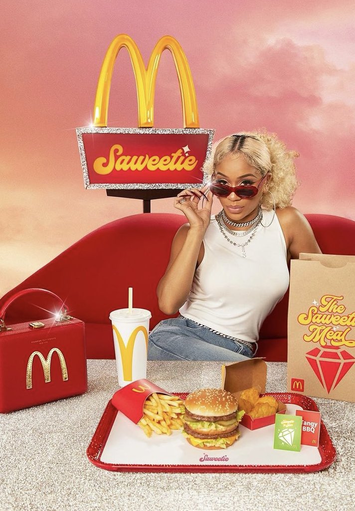 bigbrownhottie's tweet image. Saweetie went from having her own meal at McDonald’s to securing a deal with Mac Cosmetics. If it’s one thing she gone do is secure her bags. I know dats right @Saweetie 🤑❄️
