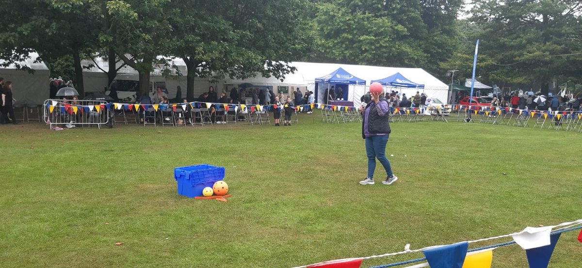 angela78206168's tweet photo. Great to present Sightbox at such a special event @DrJohnAPatters1  @SightboxUK @StVincentsL12 @garymillar @cbi_bobbirchall @DavidHartley121 @Rotaryeditor https://t.co/4adJsYNML2