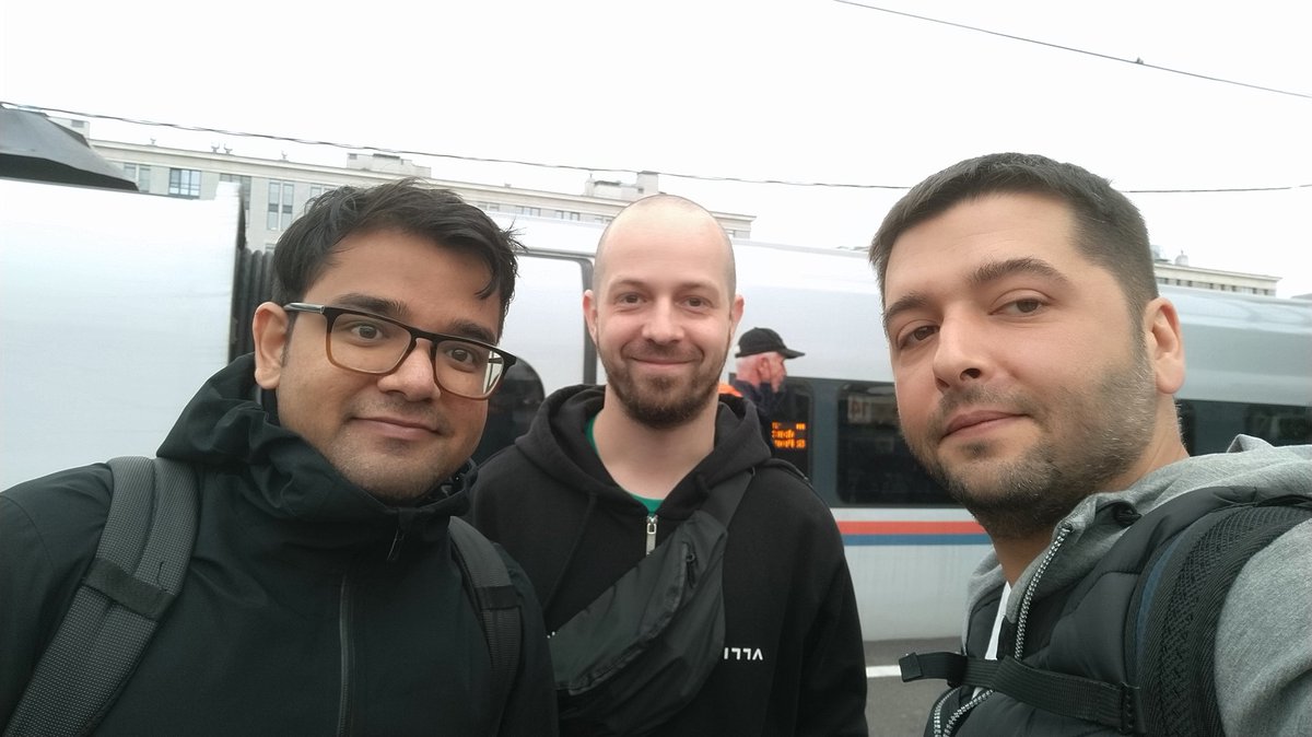 went_out's tweet photo. Saint Pete @ryzokuken @rm_baad @frontend_u https://t.co/kfBvtQZBl0