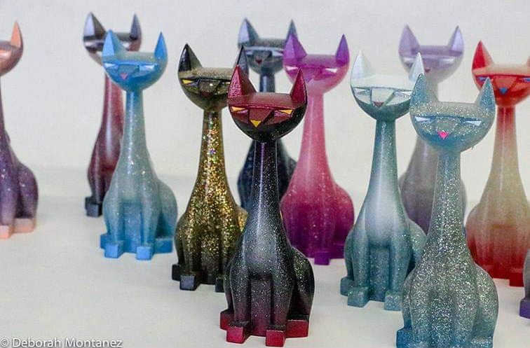 ArgonautResins's tweet photo. Sexy cat Sunday.

I always tried to make as many variations as possible in my color schemes for my resin castings. You just never know what people will like and will gravitate to.

#sunday #musings #tuttz #cats #resins #colors #stylings #whatdoyoulike https://t.co/micea6Luns