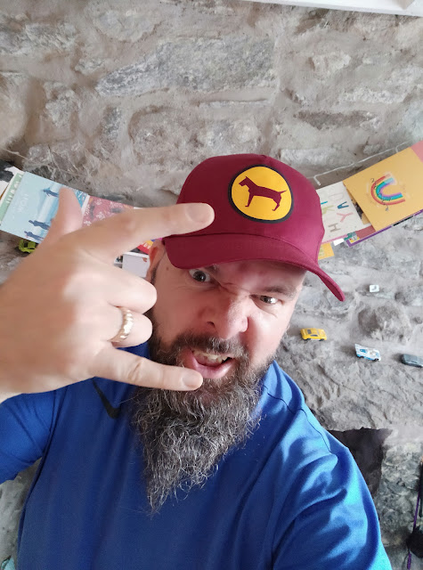concreted0g's tweet photo. Just blogged about this afternoons experiment attaching #vinylcut Heat Transfer Vinyl to awkward objects using a modellers mini iron. #Making #Makerchic https://t.co/TFC5jCWIxa https://t.co/ytpm7Nw5eF