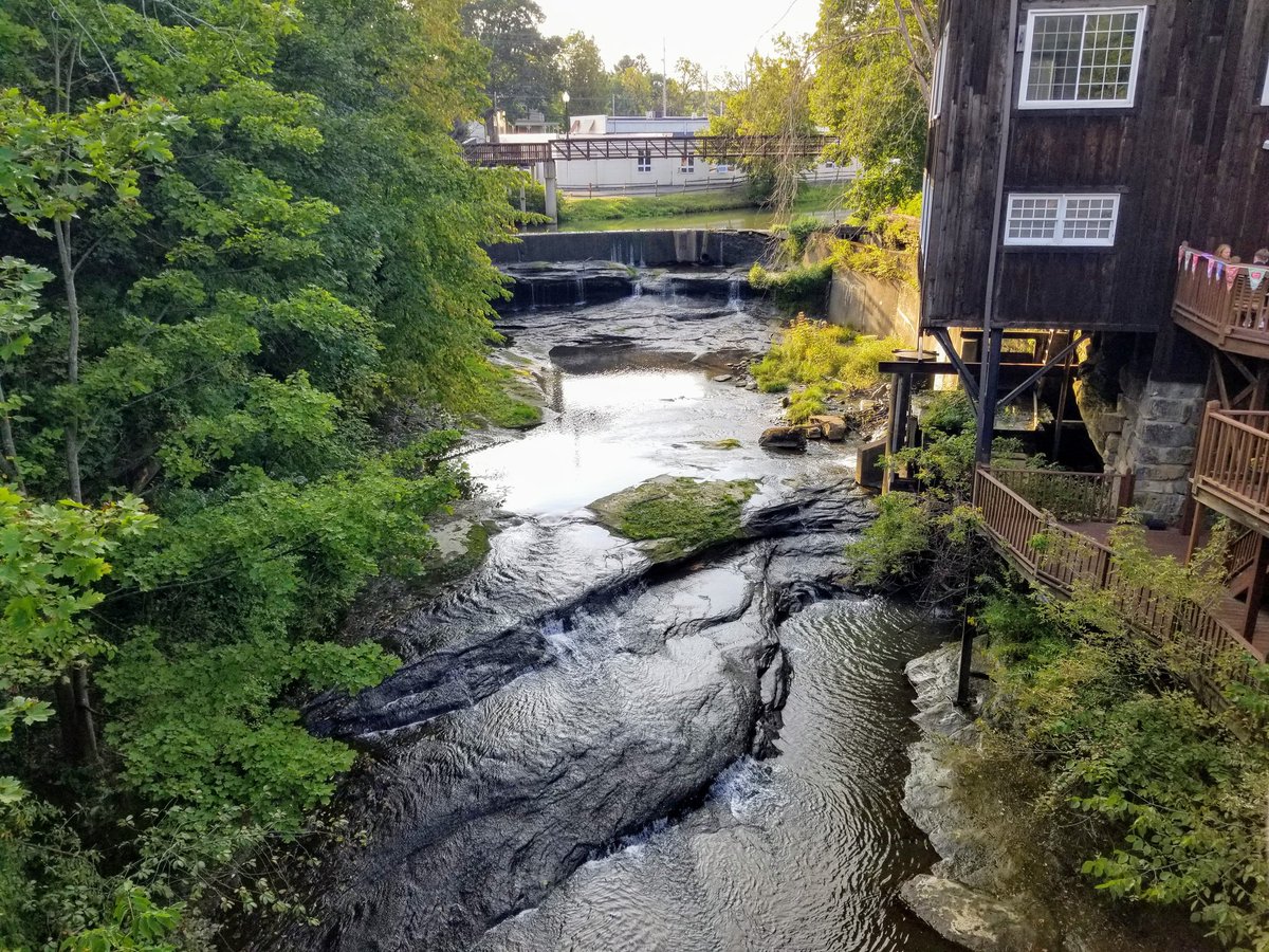 beshortrunultra's tweet photo. ...Run 16.79 mi @ 11:21 min/mi
Best mi 10:32 
Ascent 292 ft
Descent 217 ft
Yoga 21:14

Happy running! 
#happyrunning #seeonmyrun #happyrunner https://t.co/0CXnEsrZuy