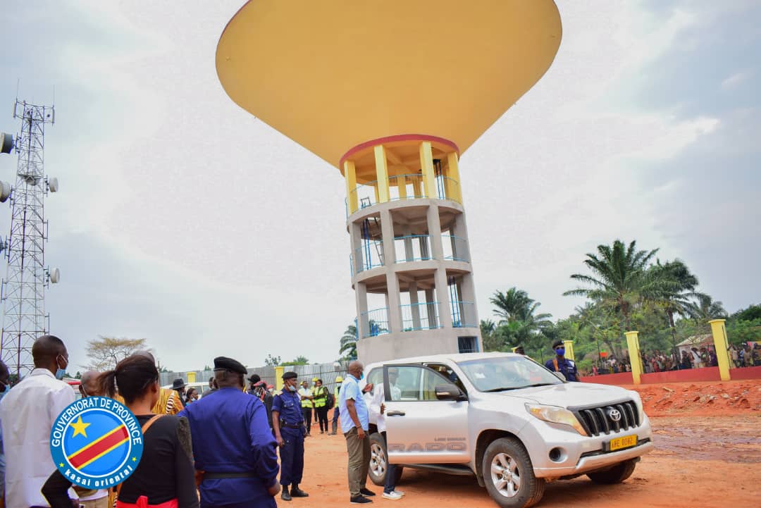 LongaMusuamba's tweet photo. J'ai assisté à l'inauguration des ouvrages financés par la BAD et exécutés par le projet PRISE dans le territoire de Tshilenge. Merci au Président de la République @fatshi13 et au Ministre d'Etat  en charge du Développement Rural qui est venu pour la circonstance. https://t.co/cmshHHiMOh