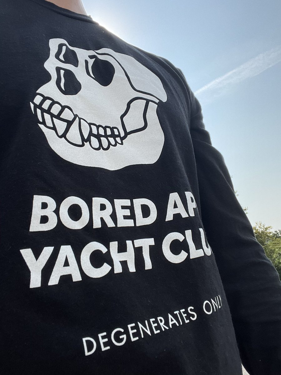 Today was the first time someone recognized the <a href="/BoredApeYC/">Bored Ape Yacht Club 🍌</a> merch. Princeton college students. They’re gmi