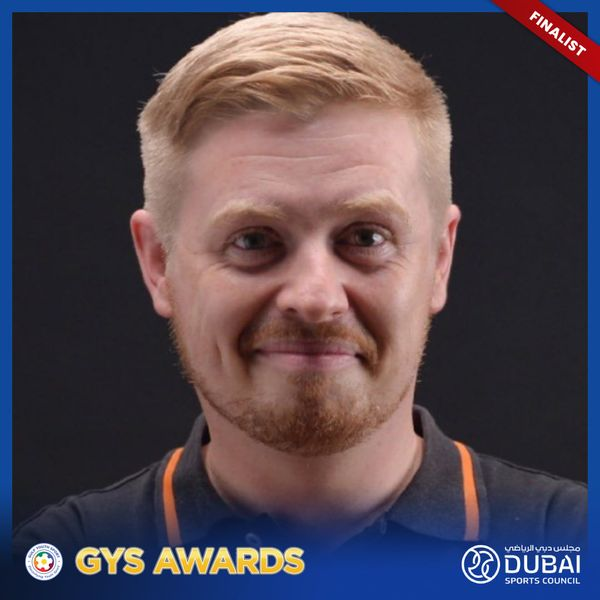 𝗚𝗬𝗦 𝗔𝗪𝗔𝗥𝗗𝗦 𝟮𝟬𝟮𝟭 🏆 

It's time to vote for your winner in the 𝘾𝙤𝙖𝙘𝙝 𝙤𝙛 𝙩𝙝𝙚 𝙔𝙚𝙖𝙧 (𝙈𝙖𝙡𝙚) category!

RT this post by 9pm on Tuesday to cast your vote for Stuart Sant of <a href="/HamiltonDubai/">Hamilton Aquatics</a>.

➡️ Full voting info: gysexpo.com/gysawards