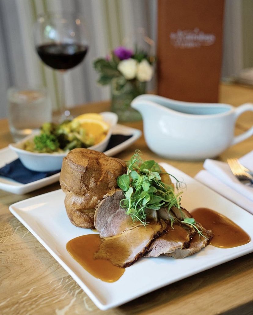 AntrobusArms's tweet photo. Sunday Lunch - the best meal of the week?

We think so. 

🍽 🍷 🍺 https://t.co/1Ud0JjswFt