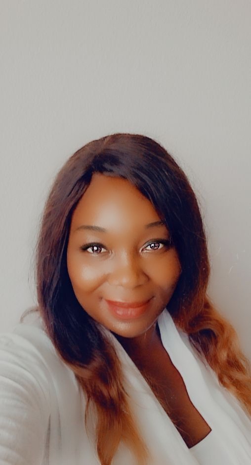 JoyceAlix2's tweet photo. Une femme de caractère ne cherche pas à avoir beaucoup d'hommes a ses pieds, seulement un à sa hauteur https://t.co/LH2H2JdfKq