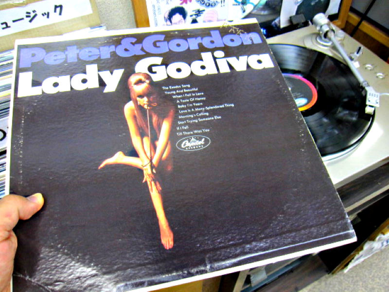 wildhoneyimaike's tweet photo. 検盤&換気 🙄 #本日の作業から
PETER & GORDON / Lady Godiva
#NowPlaying #USoriginal #mono https://t.co/6WXALme5mL