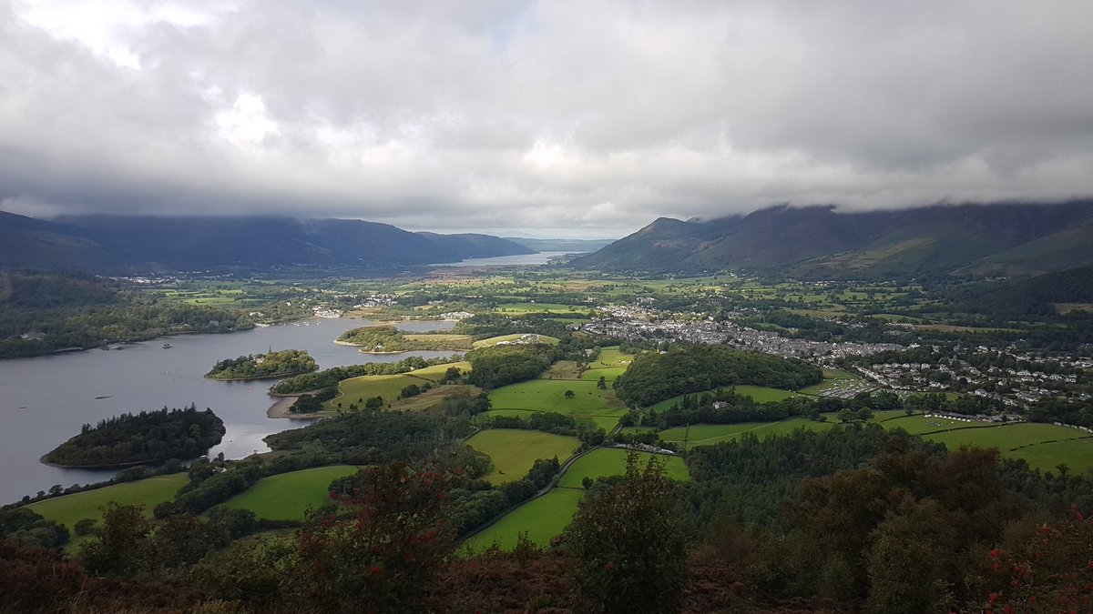 BeckyShelford's tweet photo. Waking up very sore, but immensely proud, after completing the @KeswickFestival 3 Peaks Challenge 💪Cant believe this is our backyard now 😍 #hanwagkmf21 https://t.co/en1hI4GW1t
