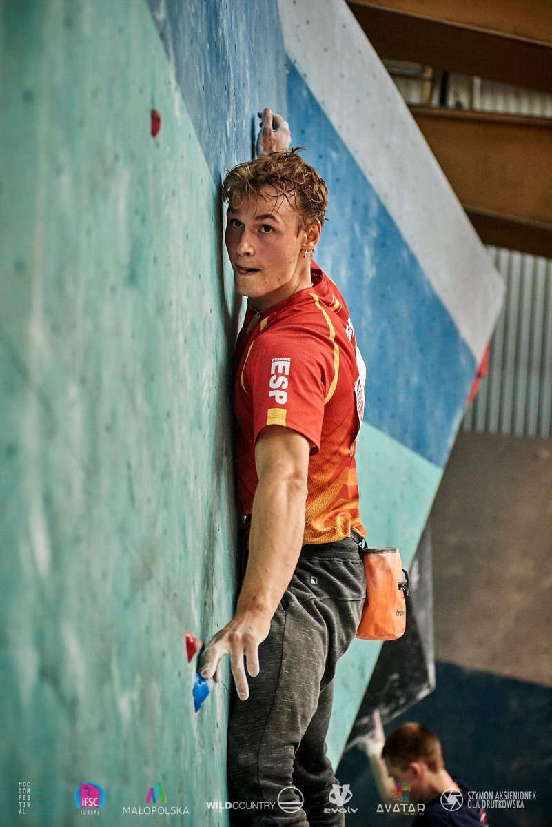 Finalizamos las tres semanas de entrenamientos en Innsbruck 🇦🇹✅ En dos días nos vamos para Moscú al Campeonato del Mundo!! #vamos <a href="/COE_es/">Comité Olímpico Español</a> <a href="/becaspodium/">Becas Podium</a>