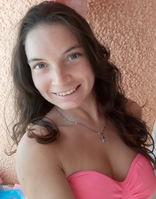 Kellemes napot mindenkinek 🤗 https://t.co/C7rp2R40kC