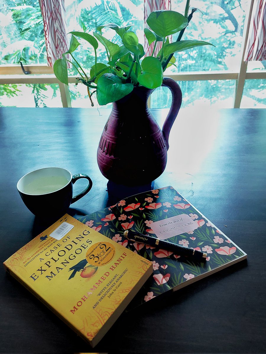 DevanshiGup's tweet photo. Years after its publication, #ACaseOfExplodingMangoes by @mohammedhanif still makes sense and manages to incite humor through its dark and twisty plot. https://t.co/im2BoiKpIW