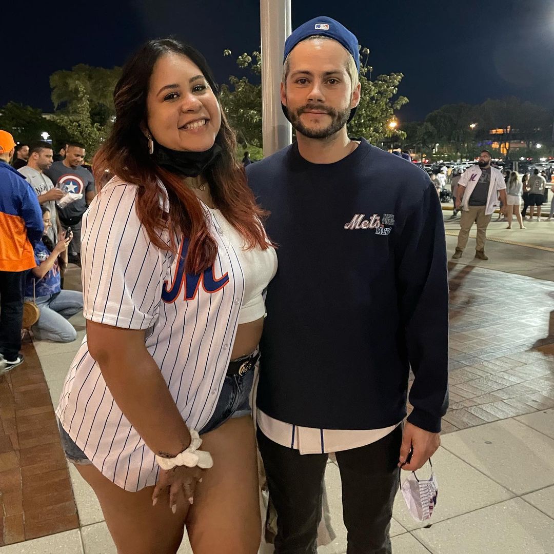 DylanOBrienPOL's tweet image. NOWOŚĆ: Nowe zdjęcie Dylana z fanką na meczu Mets.