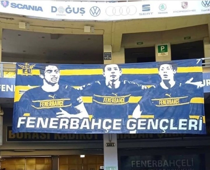 TcAmigo's tweet photo. @Fenerbahce İntikam zamanı 1 0 olsun bizim olsun hırs azim ruh istiyoruz 4 4 yapalım https://t.co/58eeidOZiG