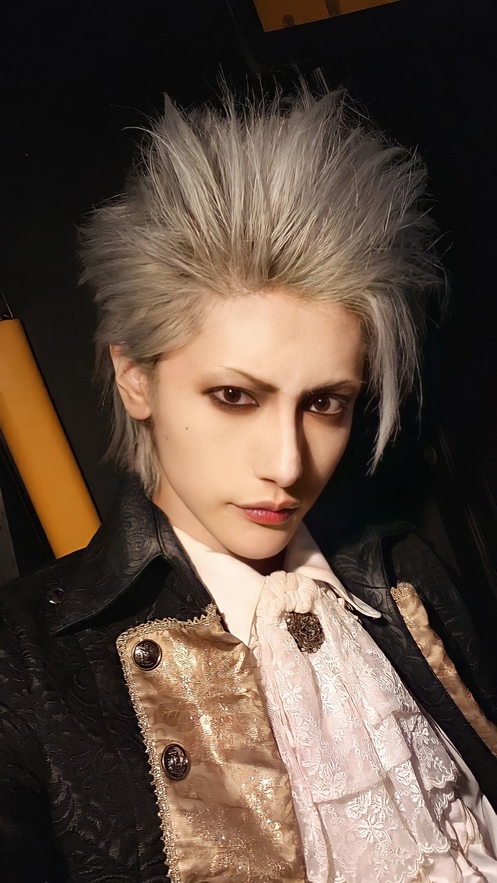 Ashmaze. チェキ 詩結さん 20枚 Ashmaze. (Azavana)詩結さん チェキ - メルカリ