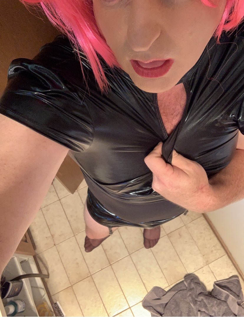 melbbi79's tweet photo. #melbcd #crossdressing feeling all hot dressed up https://t.co/eEvRYN4dqp