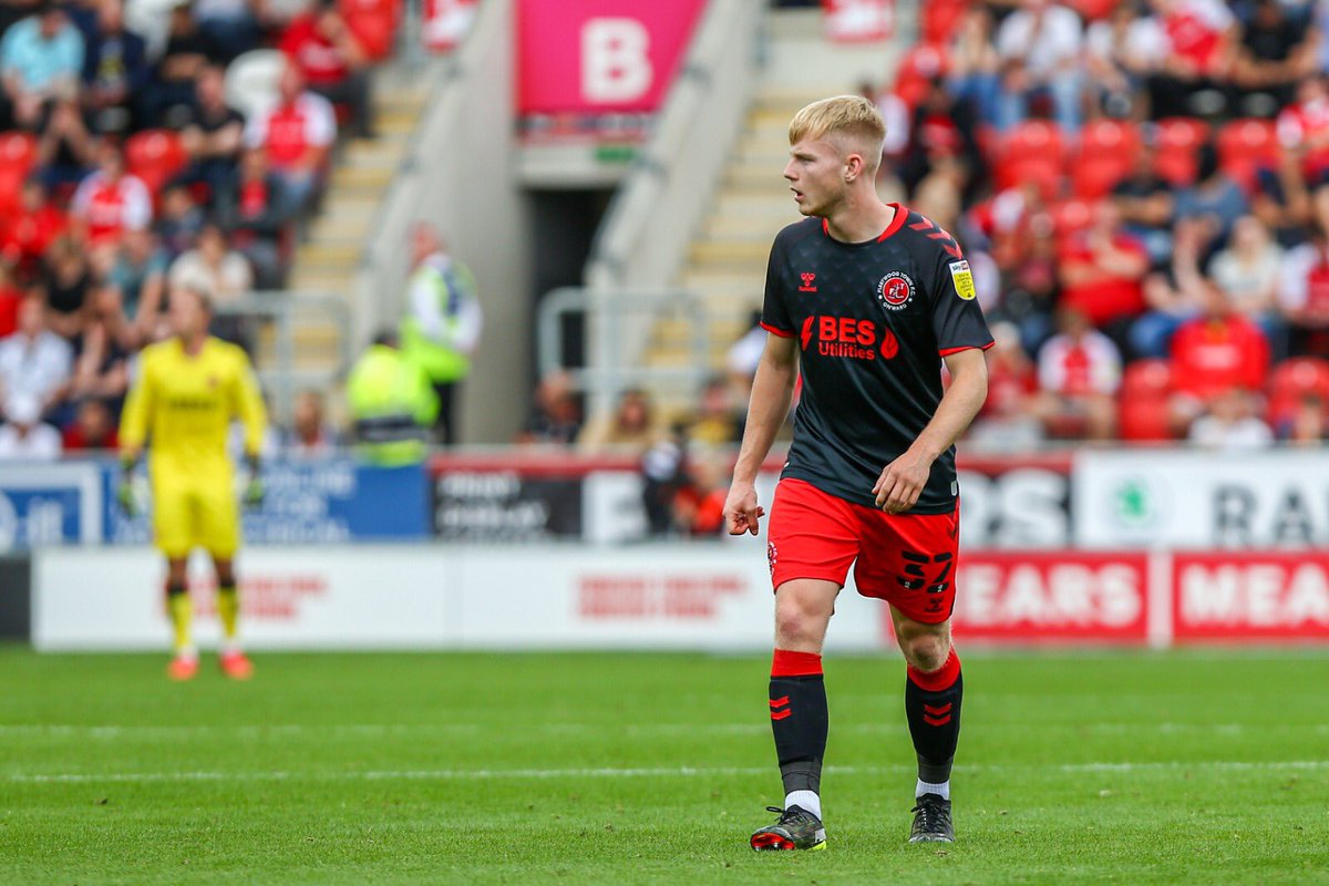 ✨ 𝘿𝙚𝙗𝙪𝙩𝙖𝙣𝙩 ✨

A special moment for Zodiak client <a href="/PaddyLane14/">Paddy</a> yesterday who made his <a href="/EFL/">EFL</a> debut for <a href="/ftfc/">Fleetwood Town Football Club</a> in their impressive 4-2 win over <a href="/OfficialRUFC/">Rotherham Miller</a>. The first of many, mate. 🙌

#FTFC #OnwardTogether #CodArmy #EFL #HydeUnited #GAWA #NorthernIreland