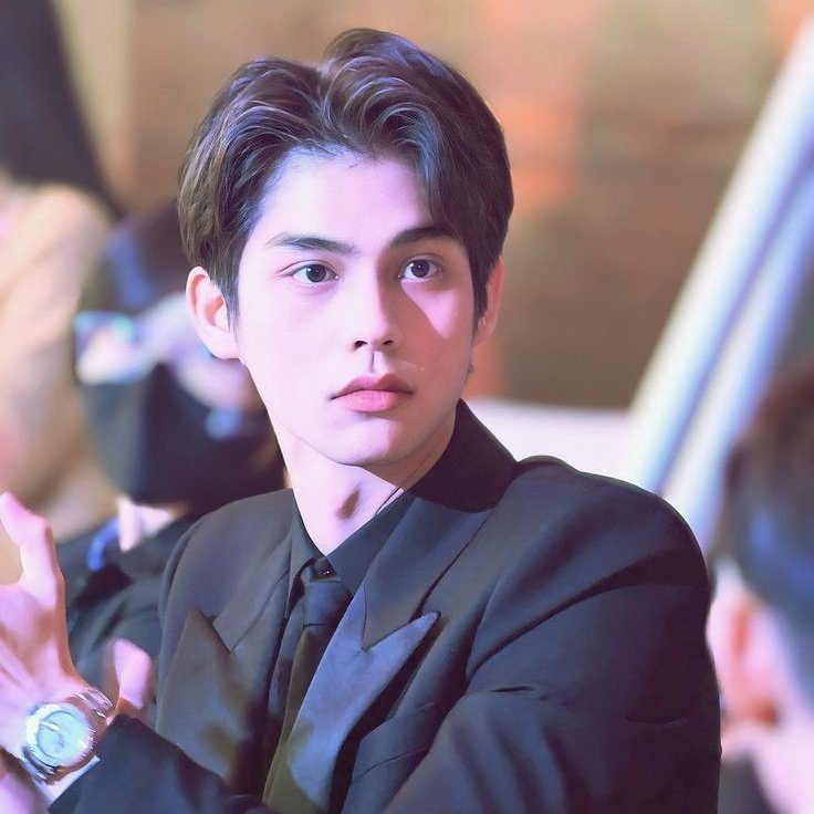 gemfotchi's tweet photo. ㅡ brightwin lokal au; The Parent(s).

Metawin Akssa, adalah seorang sekretaris kepercayaan Tara. Bukan hanya pekerjaan dan jadwal keseharian si Pak Boss yang (wajib!!!) diurus, tapi juga sepasang anak kembar Tara; Nevan &amp; Nessha, dengan 2 kepribadian yang amat bertolakbelakang. https://t.co/GemOMP9Fpw