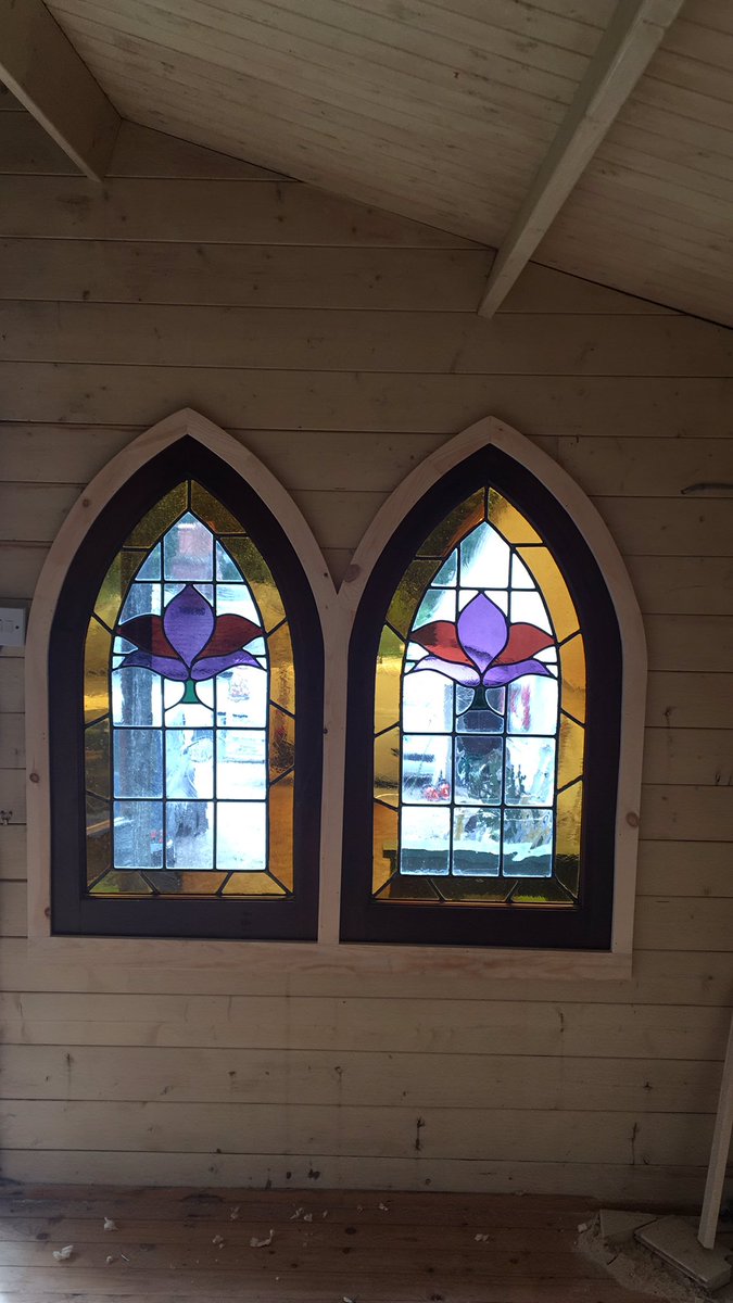 EdgeJoinery's tweet photo. An unusual project #stainglasswindows in a #summerhouse @cumbriaoldrural @TMaryporters @CumbriaCrack @And_restoration @SolidCarpentry  #carpentry #joinery #construction #Cumbria https://t.co/dMPfEqHRnL