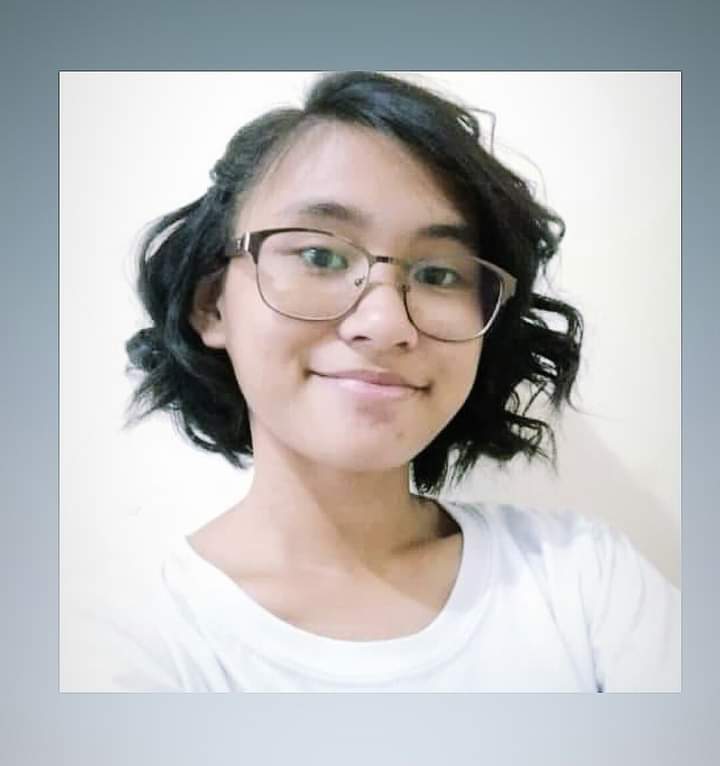 HabonHabon's tweet photo. Kakahiya sa fb kaya dito nalang lol

1. Open your profile pics on fb.
2. Choose your first SOLO profile pic 
3. Choose your last SOLO profile pic
4. Post them side by side so we can see how much you have changed over the years. 

#HowMuchYouveChangedChallenge https://t.co/PtyA9AzLSO