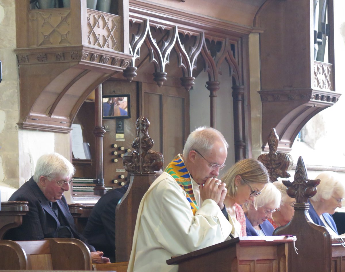 susanjcarey's tweet image. A passing dog walker kindly offered to take a photo of John &amp;amp; me on our way to #Saltwood church this morning (15th Sunday after Trinity) &amp;amp; here's a pic of a peacock on the loose on my return journey. Oh and @JustinWelby conducted the service. #NormalSunday