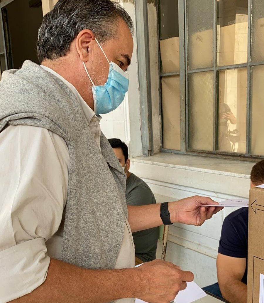 📩 En una nueva jornada democrática, ya voté. Más que nunca, los invito a ejercer nuestro derecho.

     Gracias a todo el equipo de gente que está acompañando en éste proceso. Sin su incansable trabajo, nada sería posible.