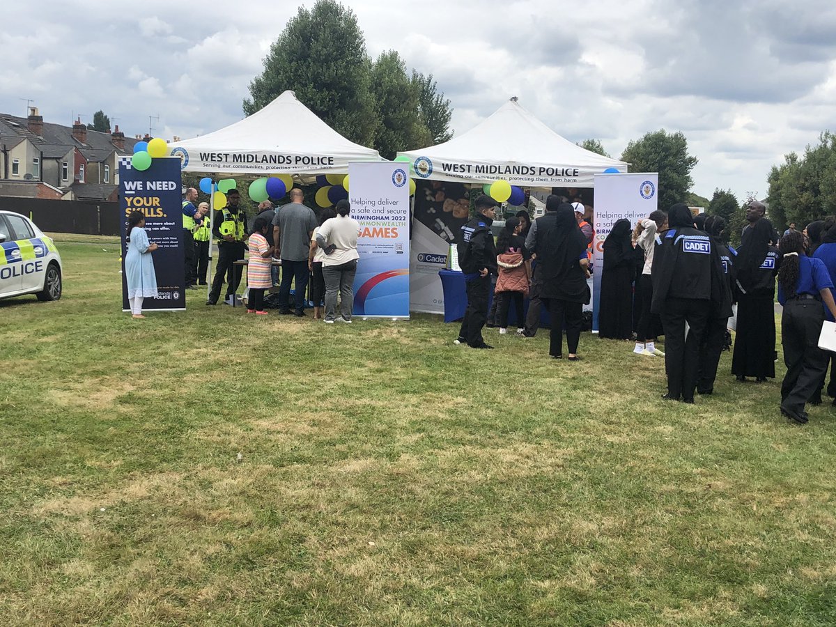 Great event at Henry Barber Park. With <a href="/BordesleyWMP/">Bordesley Green Police</a> handing over a cheque to MTF Football Academy for their activities in East Birmingham . Good to engage with the #commonwealthgames roadshow.
