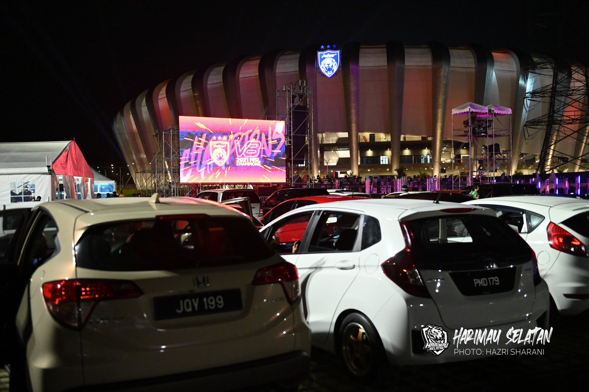 harimauselatanj's tweet photo. #RedBlueNation
#V8 https://t.co/q6r1MSzpEY