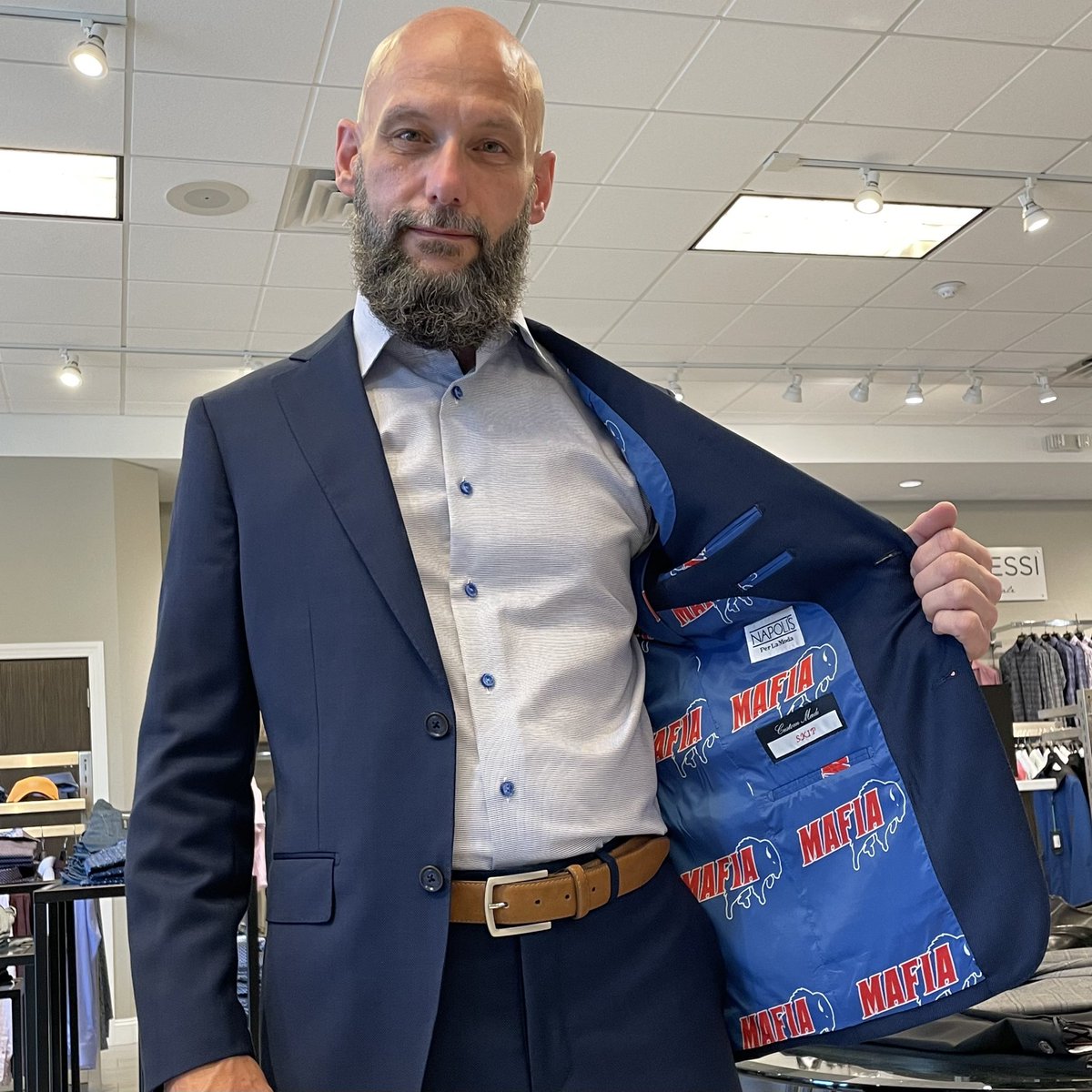ShopNapolis's tweet photo. The first of its kind 🚨BILLS MAFIA custom  suit !!!!📣📣📣 #GoBills !!!!!!!!!! @BuffaloFAMbase @DelReid #BillsMafia #buffalobills #buffalo #buffalony #footballseason #kickoff https://t.co/gbmFaPAvr5