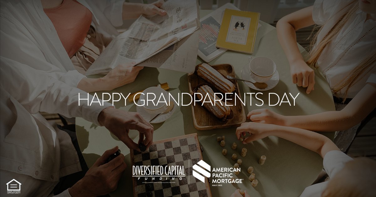 DivcapFunding's tweet photo. #Abuela, #PopPop, #Nana, #Nonni, ông bà, #Lola, #Babu… Whatever you call them, Grandparents make life better. Celebrate them today! 

#DoSomethingGrand 
#GrandparentsDay https://t.co/qr4STvjR6R