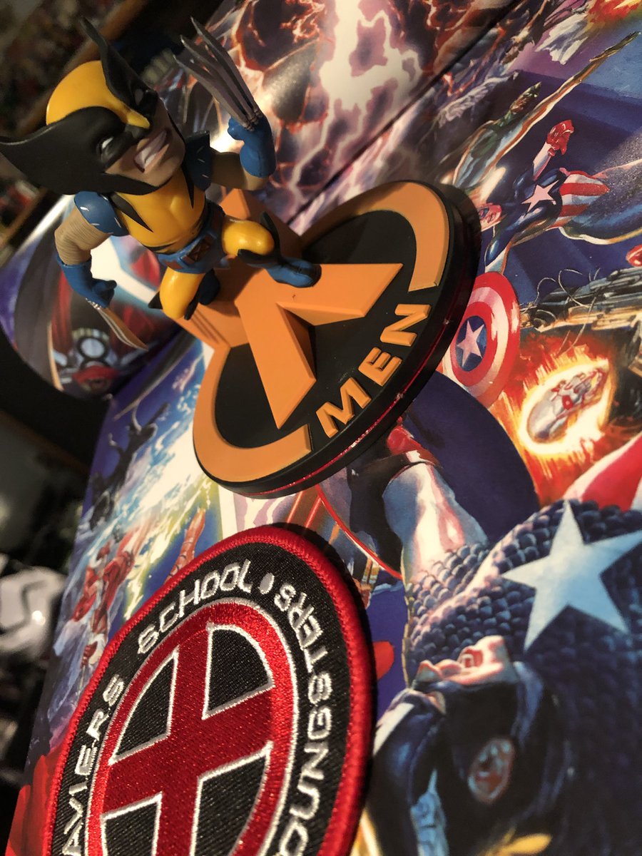CardiacDrop's tweet photo. It’s #XMEN for the win… #MARVELousMorning 💫 https://t.co/QllPzXqmP3