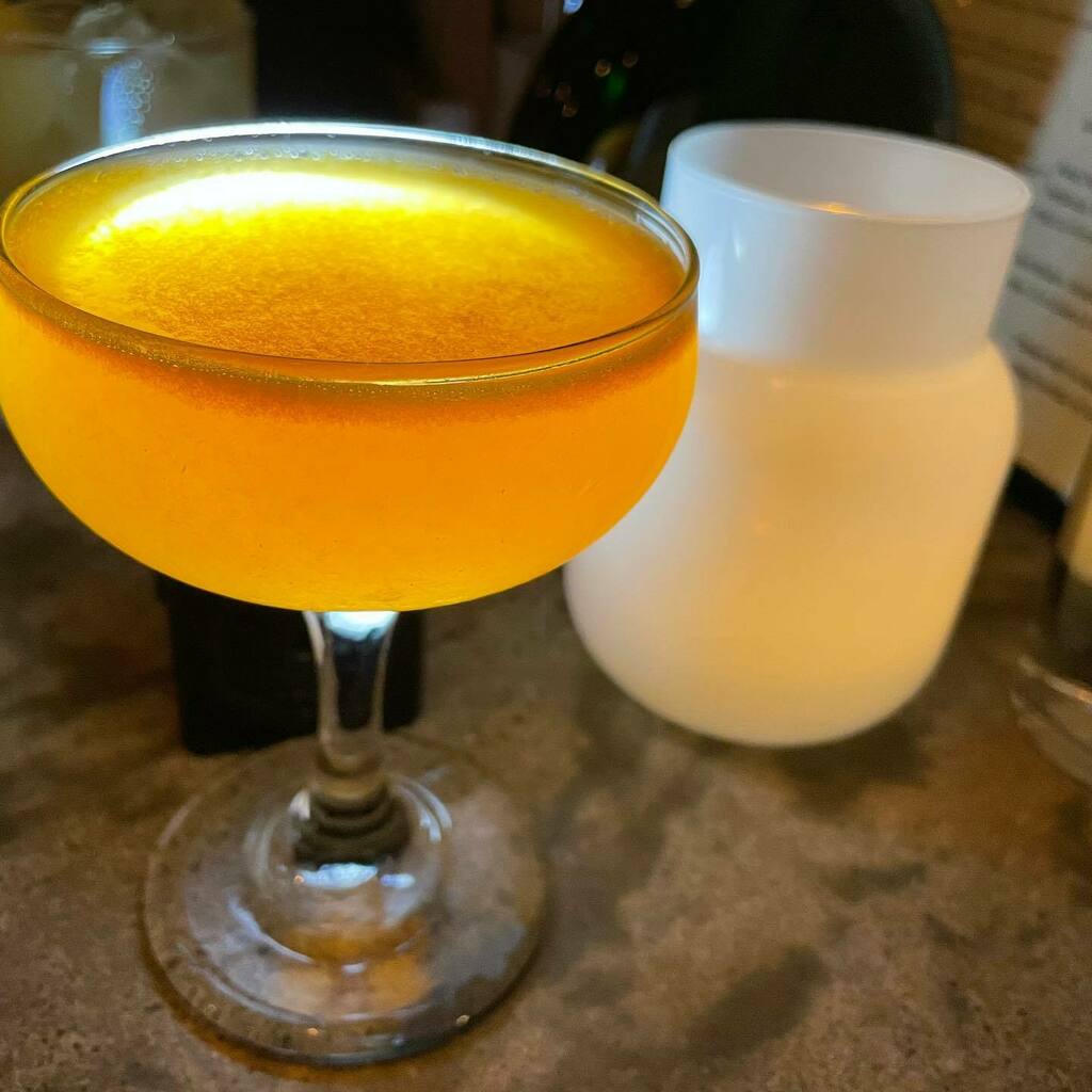 djuneson's tweet photo. Complements to the bartender @barkismet the Shiso High Above Me and Within Range hit all the right marks! 🍹 #diningwithderek in #halifax #novascotia .
.
.
.
.
.
#foodie #igfood #ighalifax #halifaxfood #hfxfood #hfx #instafood #foodstyling #foodphotography #instafood #foodsta… https://t.co/Io3nLfNltR